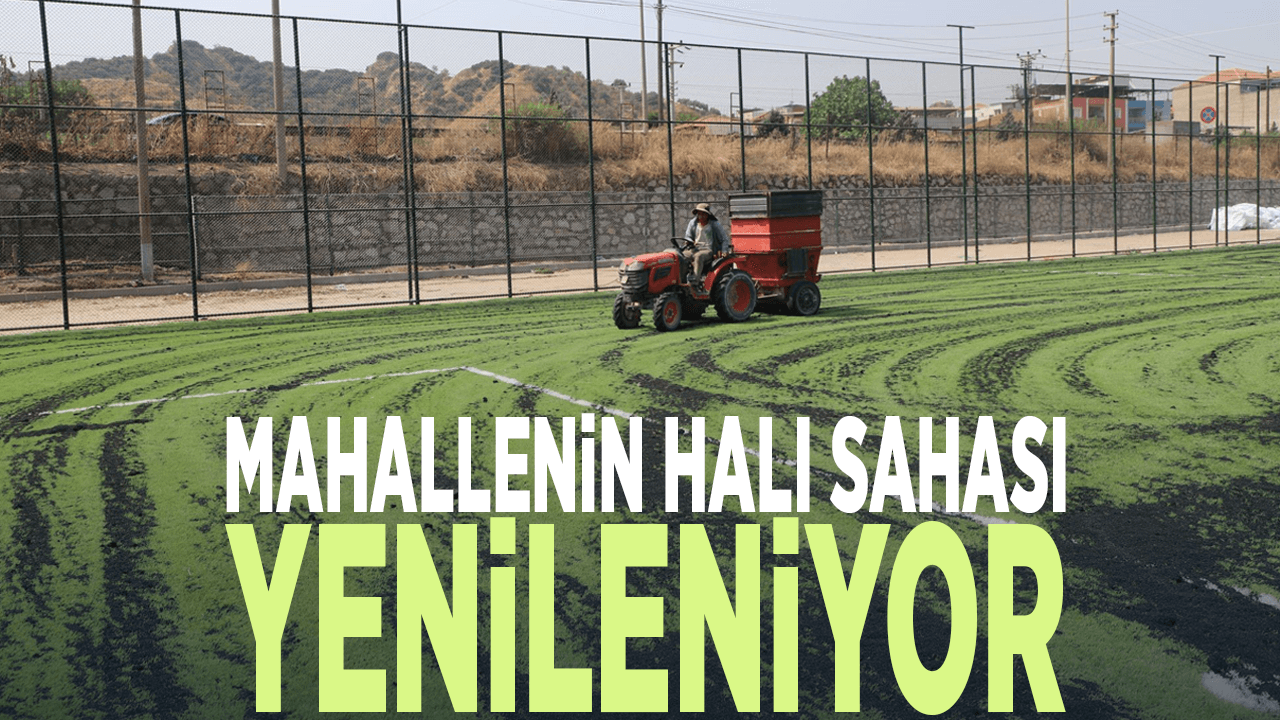 Mahallenin halı sahası yenileniyor